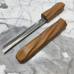 French bread knife “baguette”
